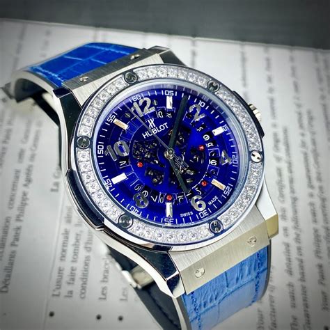 mua đồng hồ hublot